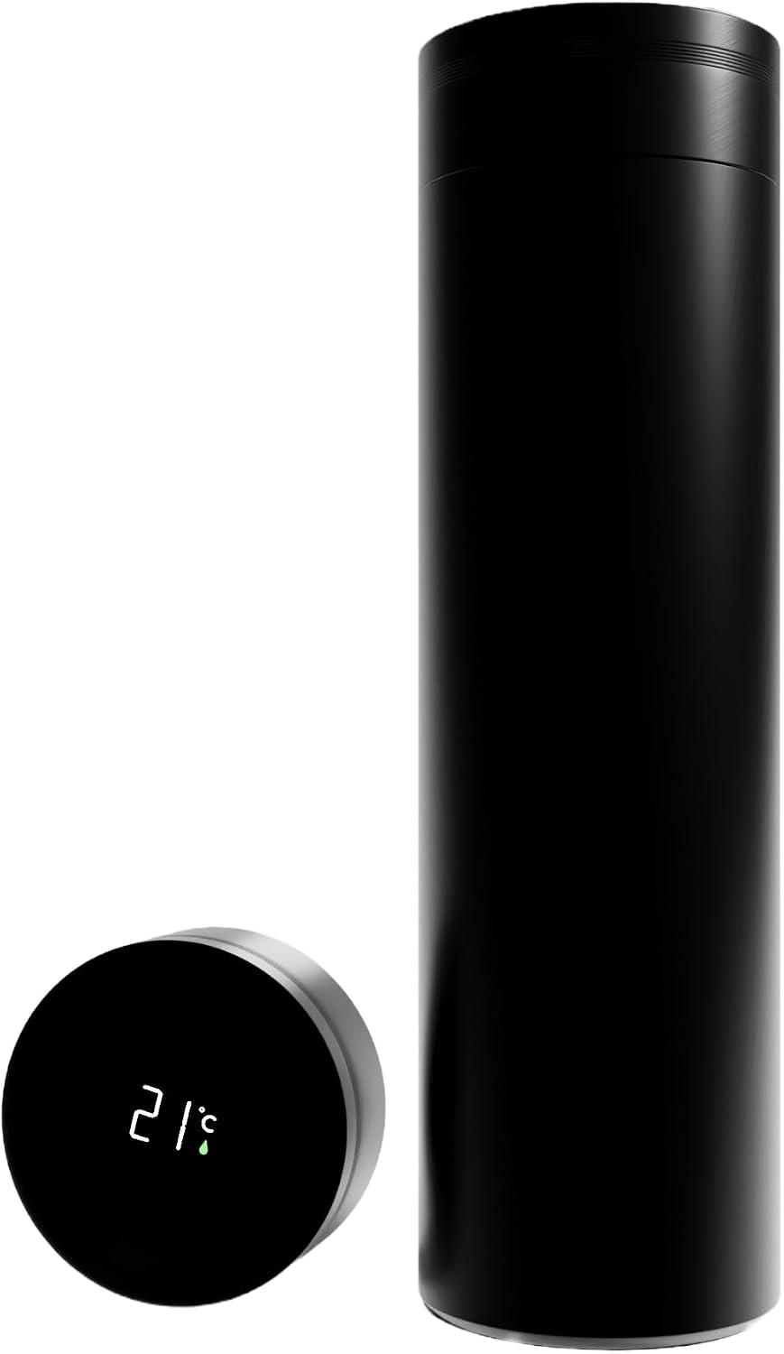 JollySip flask, modelled and rendered by me in Blender